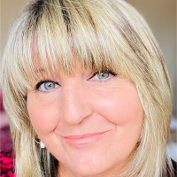 Helen Bright