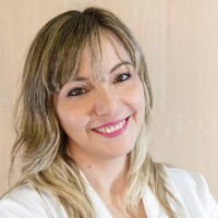 Dra. Irene César Suárez