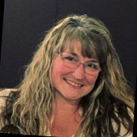 Tanya R Nowicki