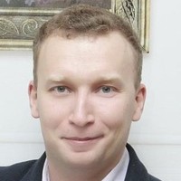 Антон Медведев