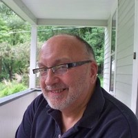 Robert E. Piersa