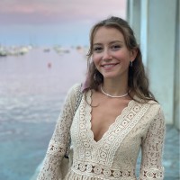 Adèle Benezech