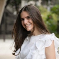 Naomi Mandelbaum