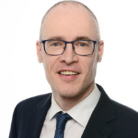 Wolfgang Schön