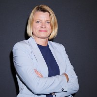 Claudia Raith