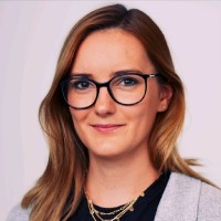Jacqueline Queder