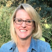Suzann Locke