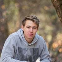 Brady Larsen