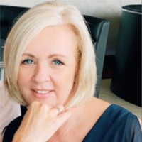 Jacqui Edwards