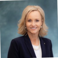 Stephanie Damron, Mba