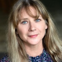 Julie Wells