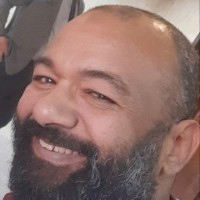 علي حسين