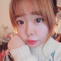 April Chen