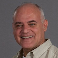 Larry Ramos