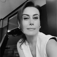 Özlem Coşkuner
