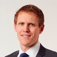 Chris Hartnett, Cfa