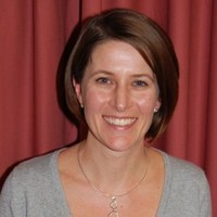 Julie Nelson