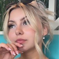 Rainn Sinclaire