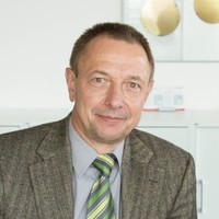 Roland Obst