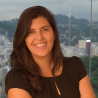 Mariana Uzeda