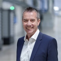 Dr. Arno Perner