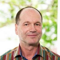 Roland Kirst