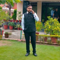 Adv Paras Arora