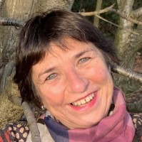 Katrien Hendrickx - Krachtig via lichaamsbewustzijn en zijnsbewustzijn