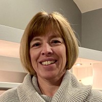 Lisa Dubray