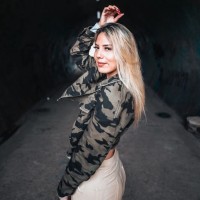 Adélia Castro