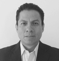 Simon Paramo