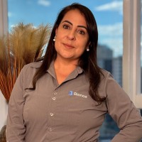 Núbia Araújo Cândido de Moraes