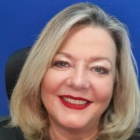 Tracey Fehr