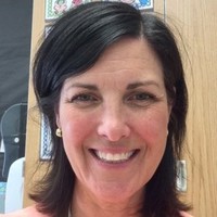 Mercedes Kirk