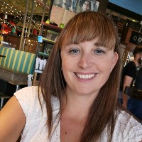 Lisa Dale