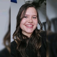 Charlotte De Vries
