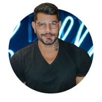 Charles Neves