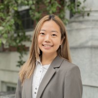 Yena L.