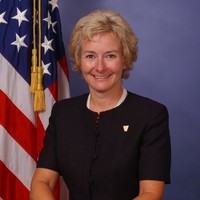 Leslie Taylor