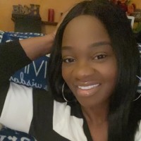 Nicole Jones, Rhit