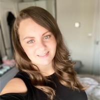 Lauren Harris