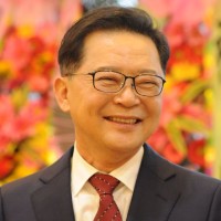 Ki Hong Kim