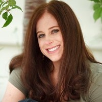 Joleen Yates