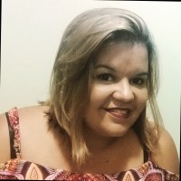 Elaine Andrade