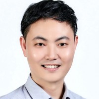 DongJin Lee