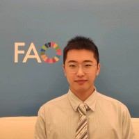 Yufeng Li