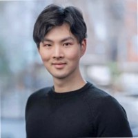 Donghe Yang