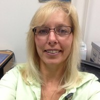 Lori April