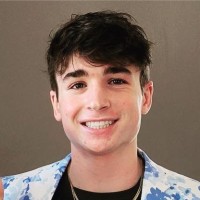 Eli Buck
