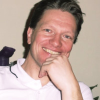 Stefan Wolf